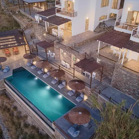 빌라 Dazzling Kythnos | Elixir | 3 Bedrooms | Located On Top Of Kastella Beach | Shared Infinity Pool | Panoramic Vistas Of Aegan Sea | Stimata
